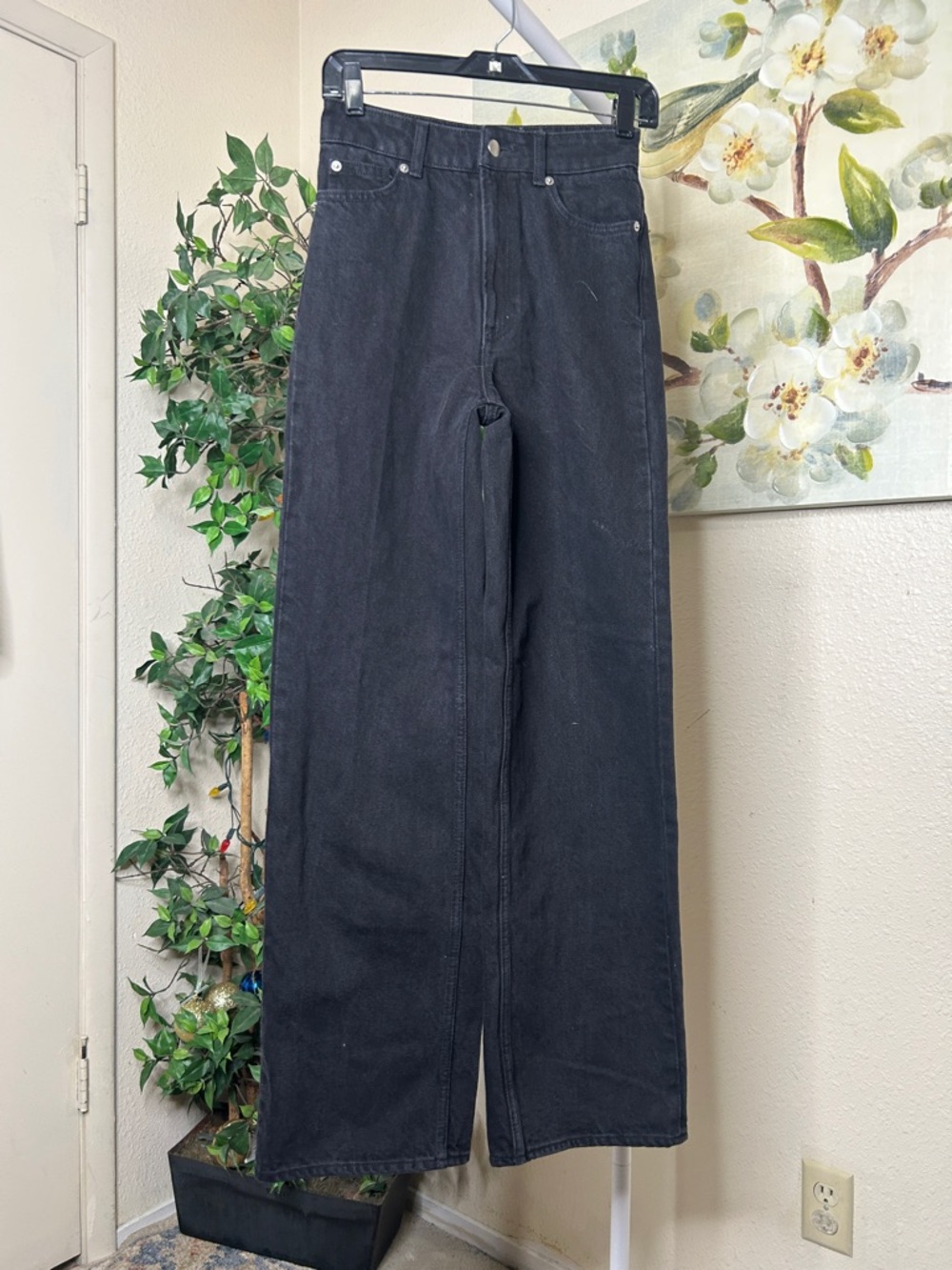 H&M Black High-Rise Wide-Leg Jeans